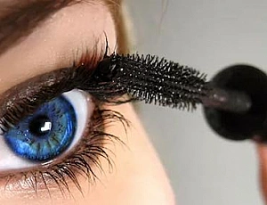 Die 10 besten hypoallergenen Wimperntuschen