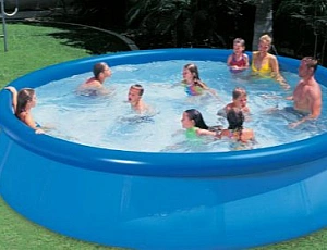 20 beste Pools für Sommerhäuser