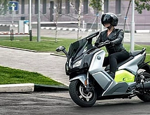 Top 10 Maxi Scooter