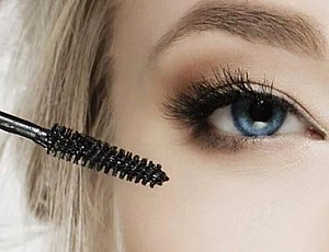 Die 5 besten Mascaras von Vivienne Sabo