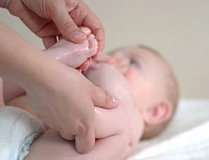 Die 10 besten Babymassageöle