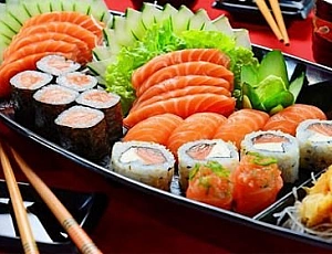 Die 10 besten Sushi- und Brötchenlieferungen in Ufa