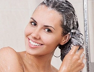 Top 10 Shampoo-Tipps für fettiges Haar