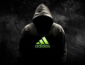 5 der besten Trainingsanzüge für Herren von Adidas