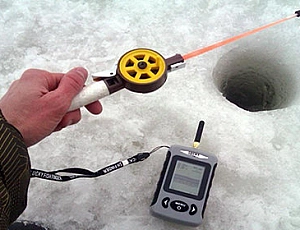 Bester Fishfinder zum Eisangeln 2021 – Praxis, Garmin oder Dipper?