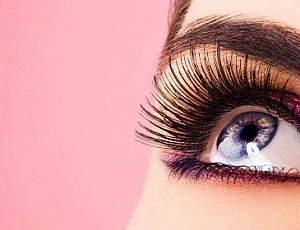 Die 10 besten Zusammensetzungen zum Laminieren von Wimpern