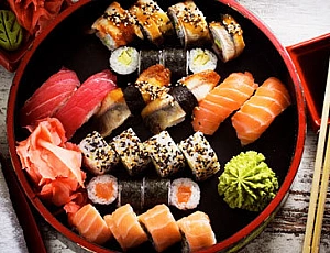 Die 10 besten Sushi- und Brötchenlieferungen in St. Petersburg